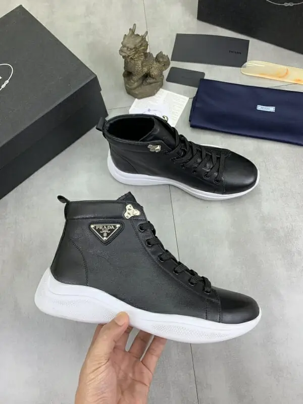 prada high top chaussures pour homme s_12660512